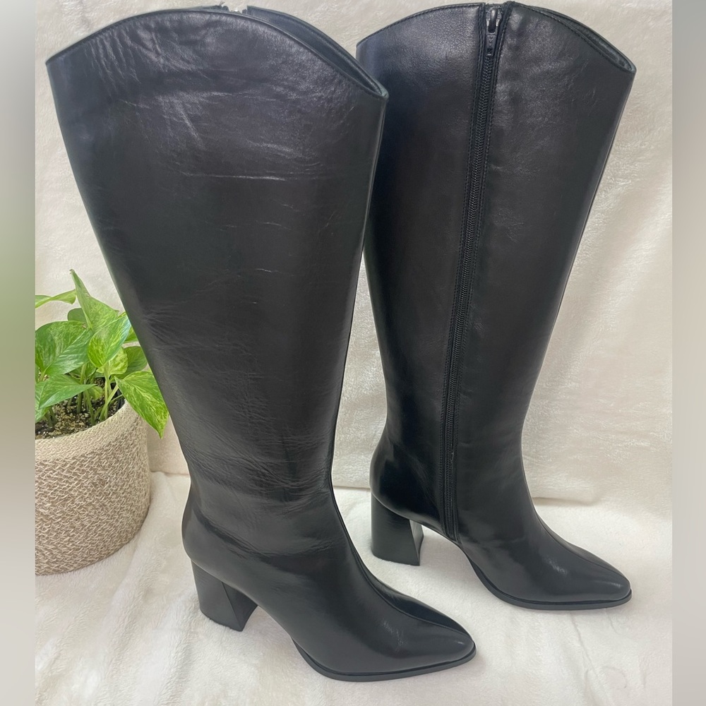 Journee Signature Womens Laila Stacked Heel Dress Boots NWOB Black Leather H 802 - Picture 8 of 15